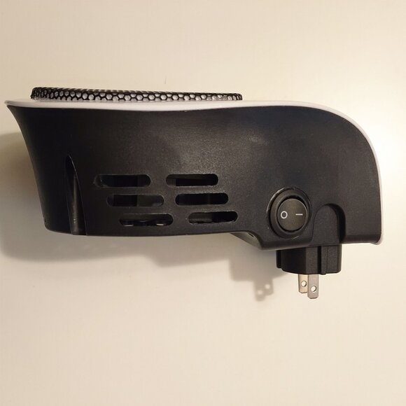 Portable Wall Plug-In Electric Heater With Remote Control & Timer Function - Picture 7 of 8